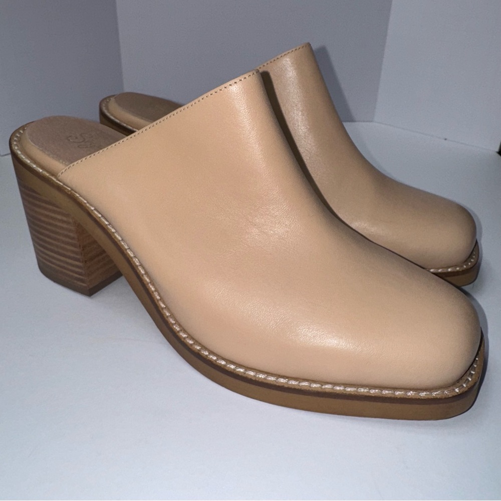 NWOB Seychelles Cream Leather Vacchetta Block Heel Mules
